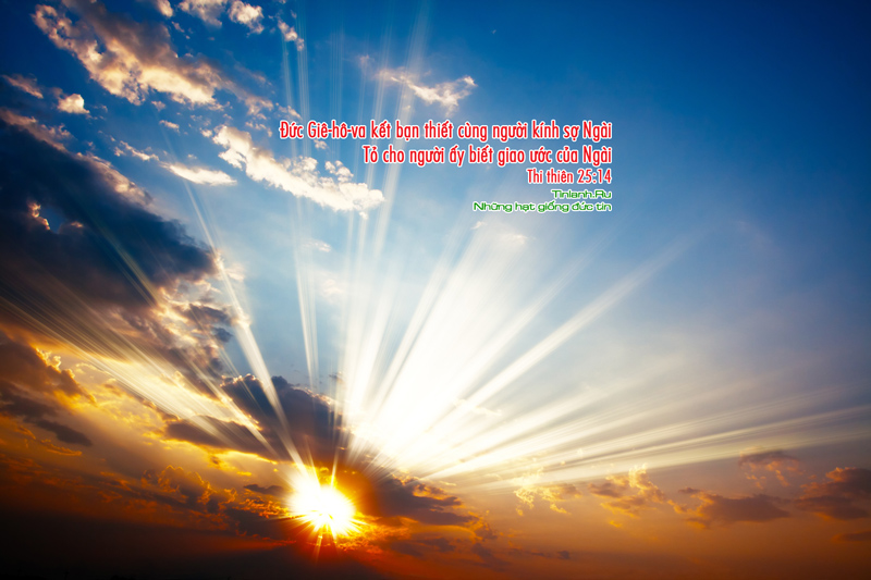 Duc-Gie-ho-va-ket-ban-thiet-cung-nguoi-kinh-so-Ngai